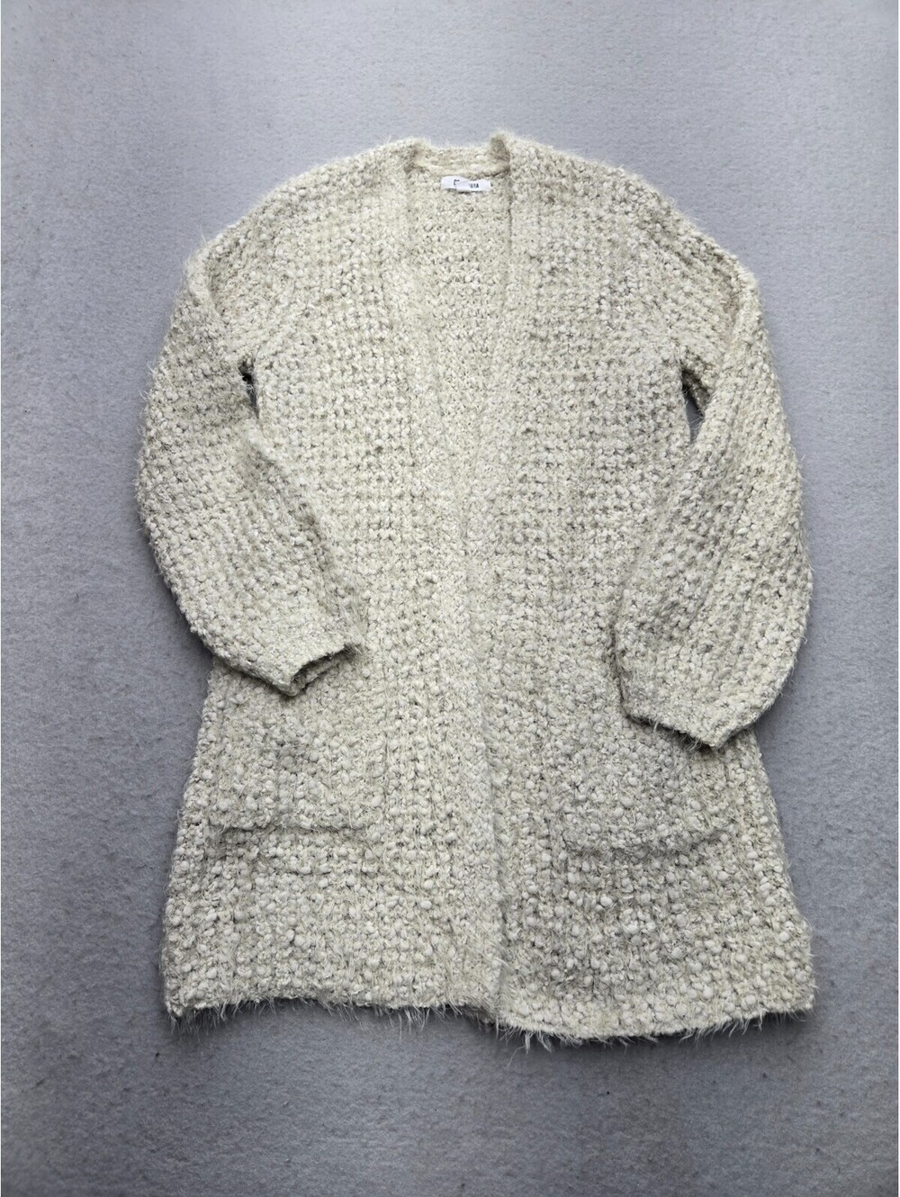BB Dakota Women's Sweater Small Cream Cardigan Solid Polyester Blend V-Neck